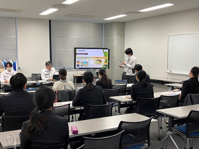 事業説明の様子